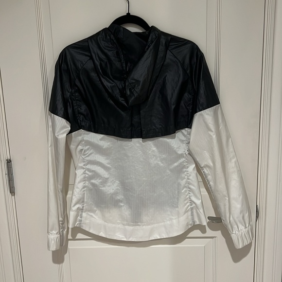 Nike windbreaker - Picture 3 of 3